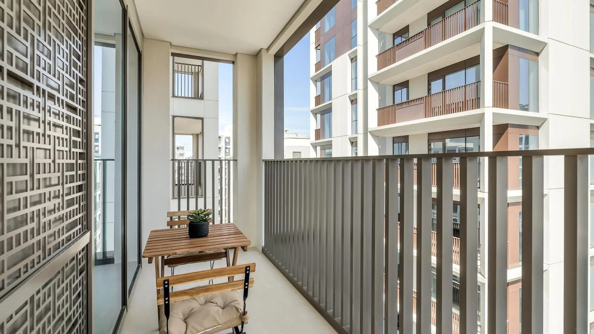 1-Bed At Creek Beach With Pool, Gym And Balcony Dubaï