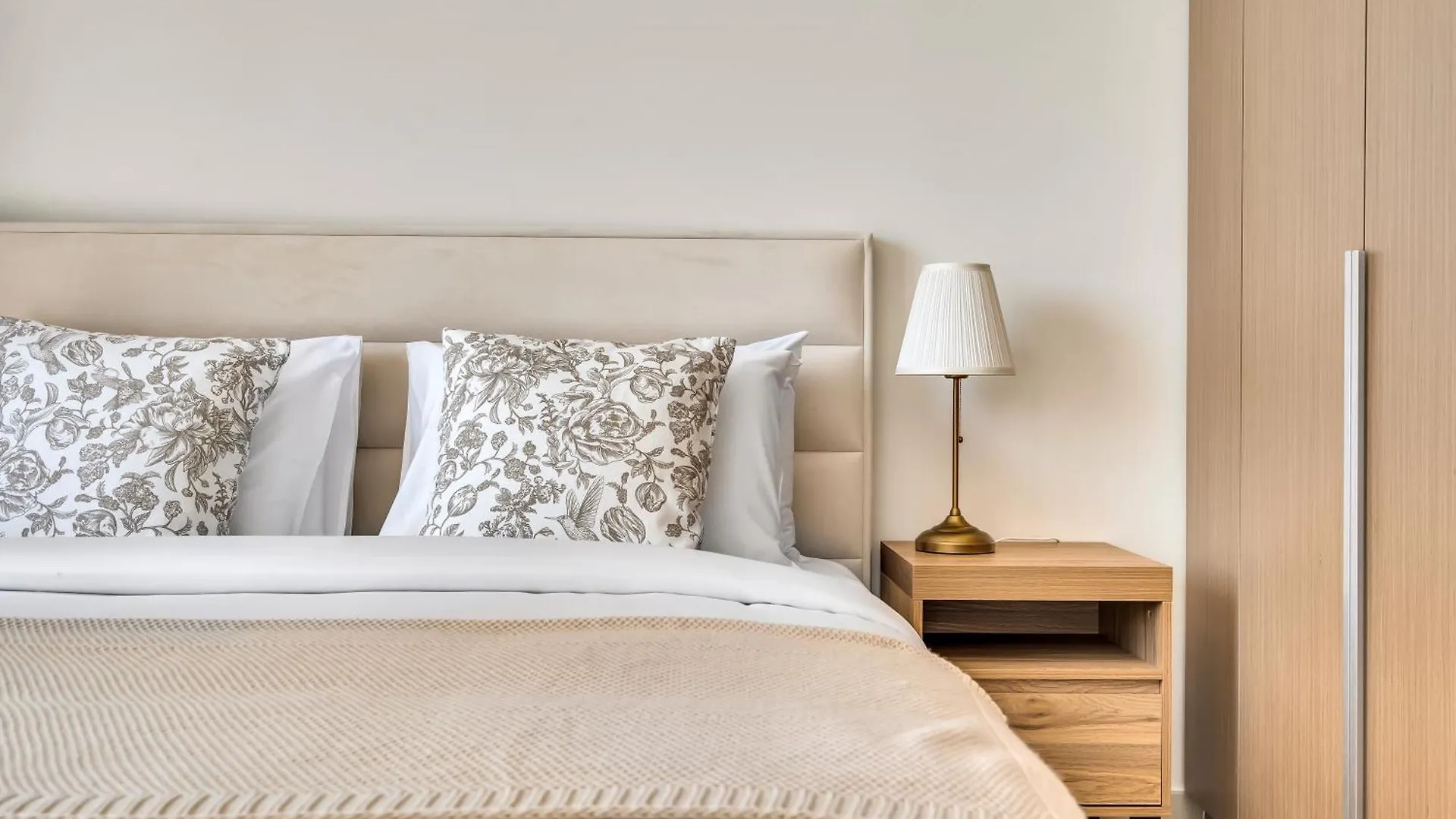 Apartment 1-Bed At Creek Beach With Pool, Gym And Balcony Dubai