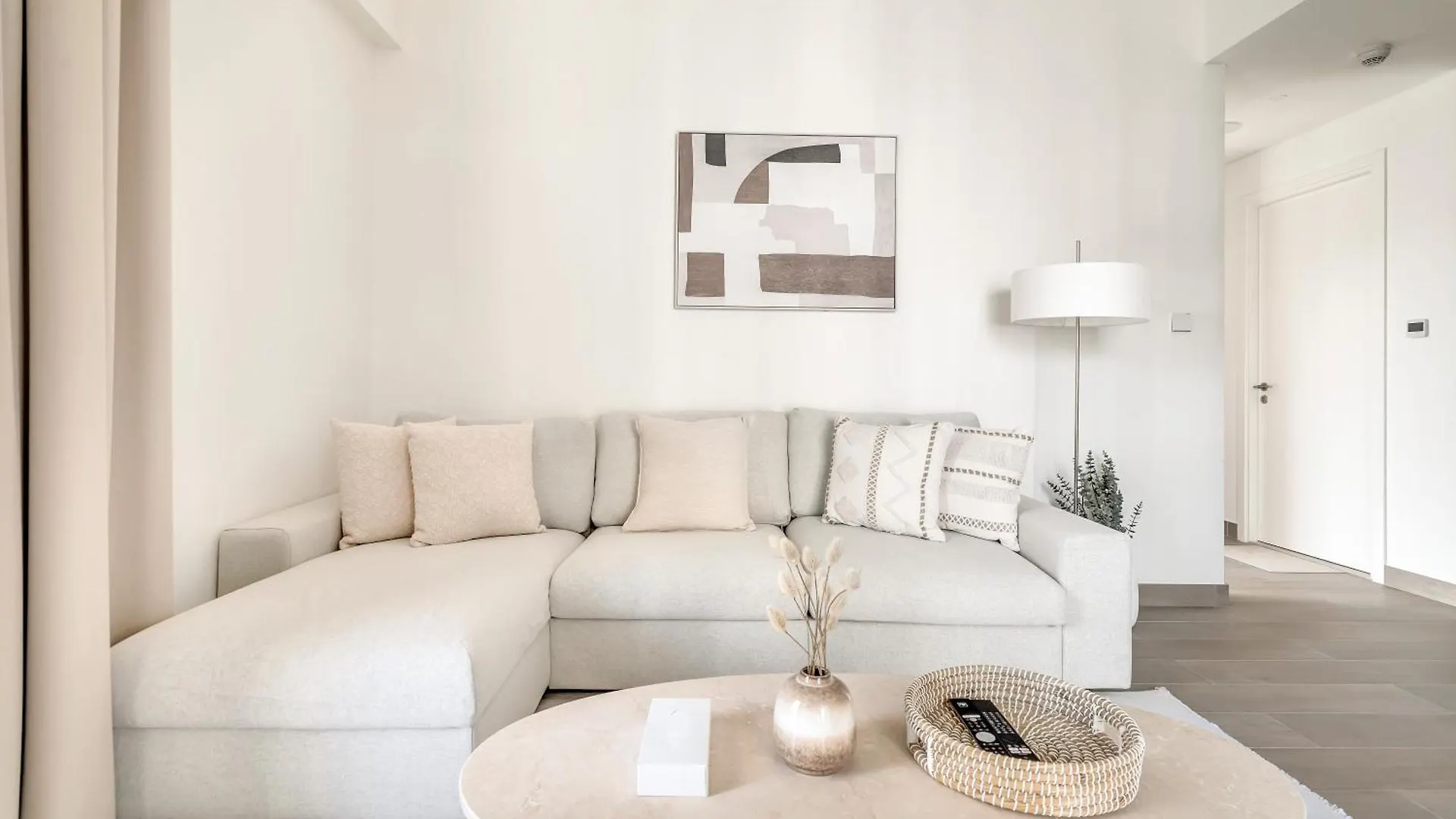 1-Bed At Creek Beach With Pool, Gym And Balcony Dubai Apartment
